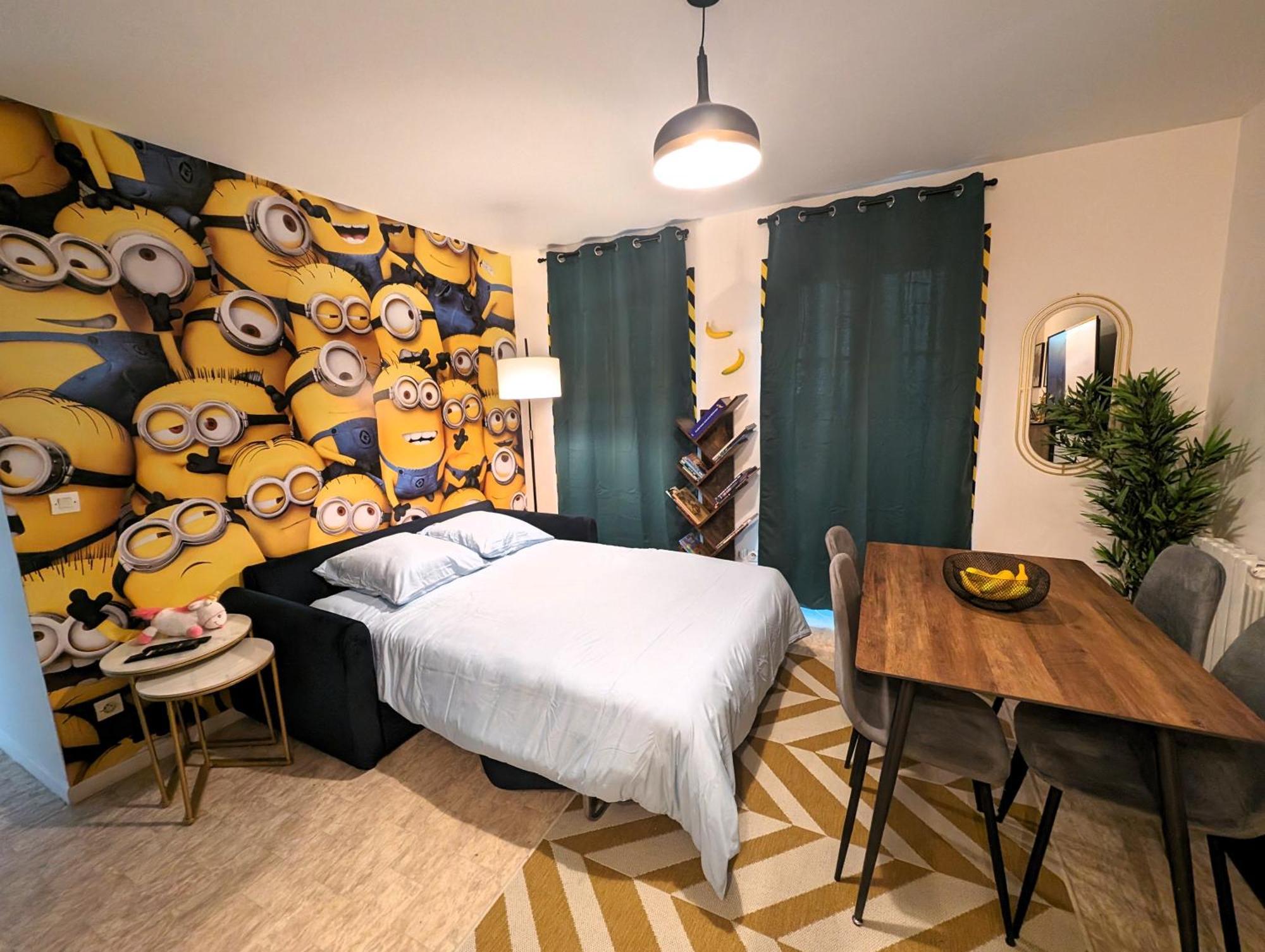 Le Repaire Des Minions - 10' Disney - Familial บายญี-โรแม็งวีเญร์ ภายนอก รูปภาพ