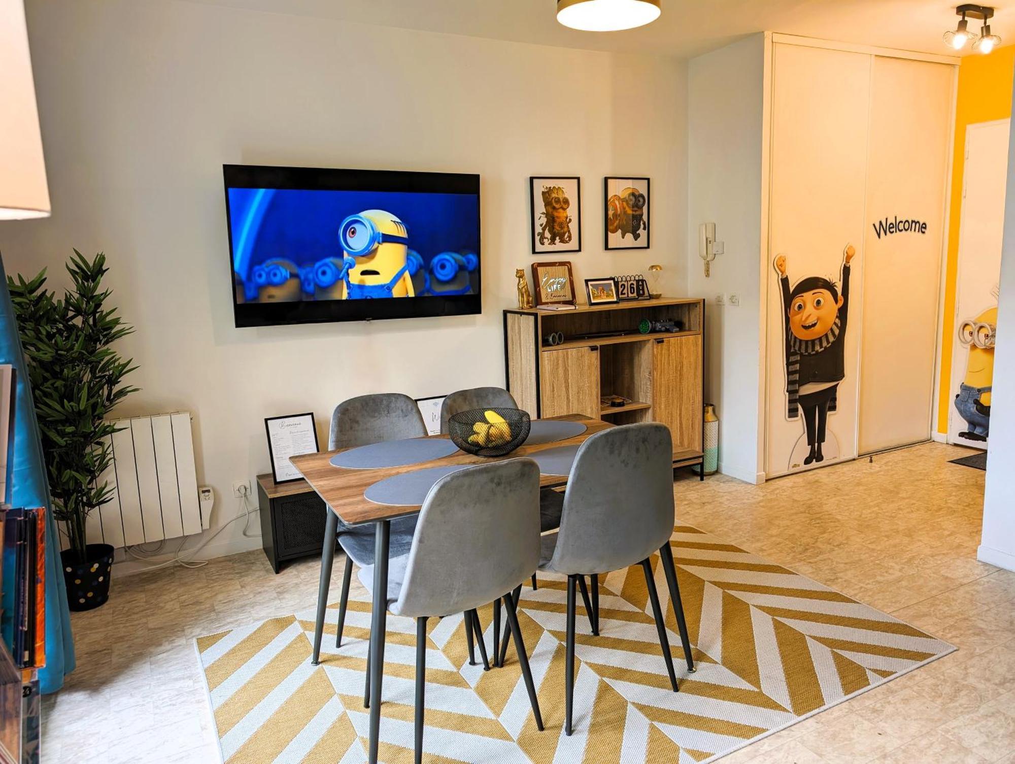 Le Repaire Des Minions - 10' Disney - Familial บายญี-โรแม็งวีเญร์ ภายนอก รูปภาพ